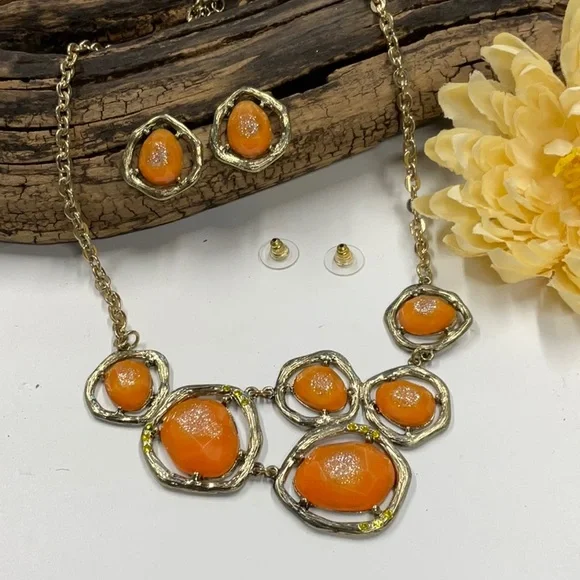 S171 Chunky & Fun Faceted Cobochon Necklace Set - Picture 1 of 15